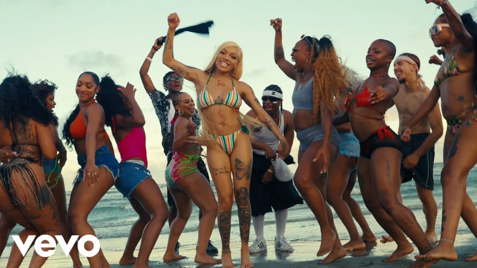 GloRilla - TGIF (Official Music Video) updated for 2026 MixtapePSD tutorial artwork
