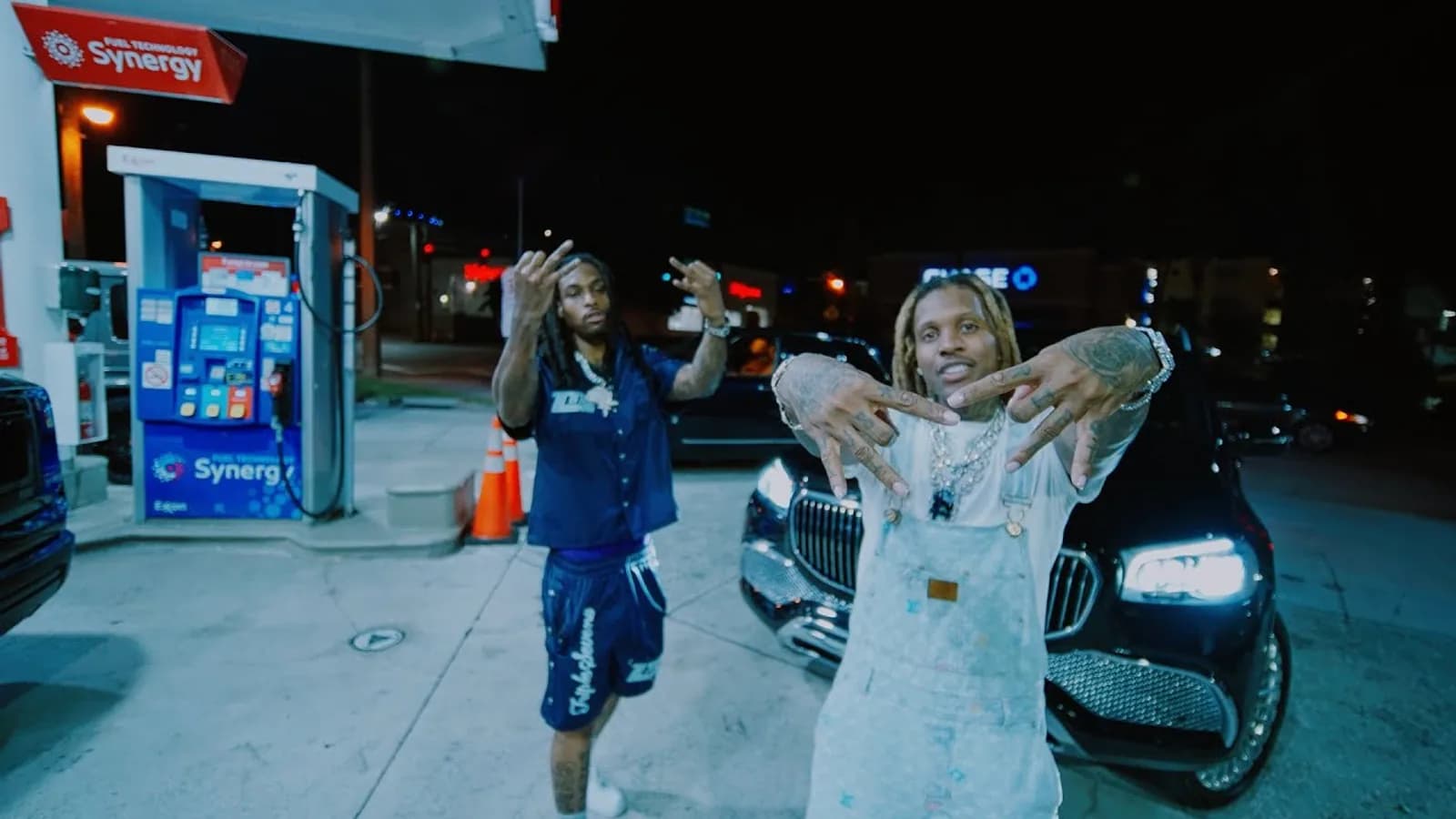 Lil Durk - Monitoring Me (Official Video) updated for 2026 MixtapePSD tutorial artwork