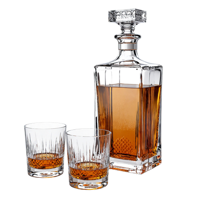 Luxury Glass Whiskey Decanter _ Glasses 2